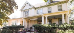 Magnolia House Inn: Bed And Breakfast In Hampton Virginia